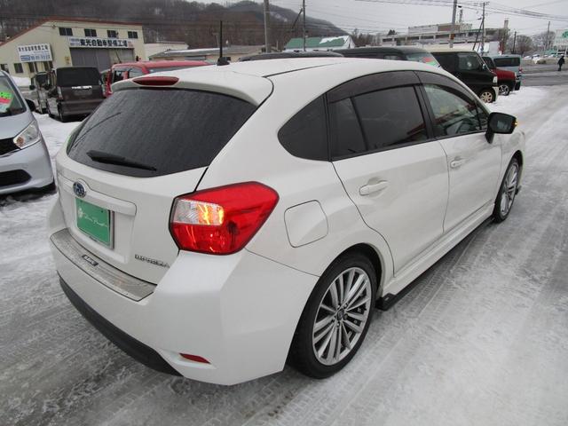 インプレッサスポーツ ２．０ｉ－Ｓアイサイト　４ＷＤ　ＳＤナビ＆フルセグＴＶ　バックカメラ　ＤＶＤ＆ＣＤ　Ｂｌｕｅｔｏｏｔｈ　オートライト　パドルシフト　オートクルーズ　ＥＴＣ　アイドリングストップ（8枚目）