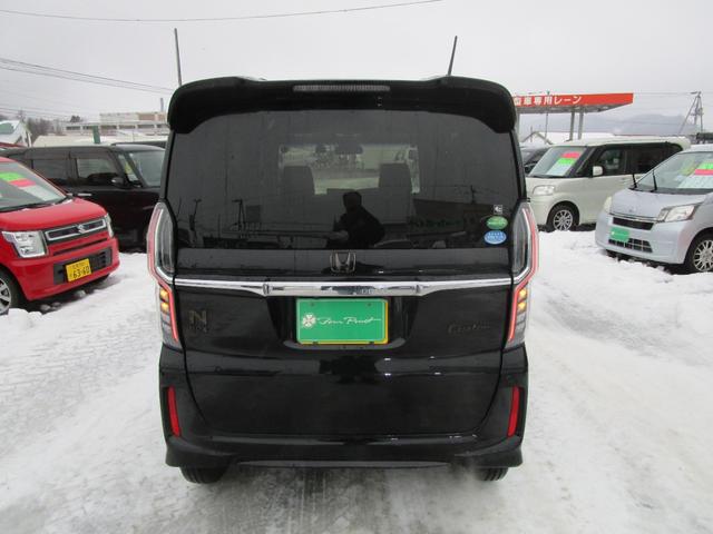 �o�b�N�J�����I���Ԃ����߂ĉ^�]����邩����o�b�N���삪���̂��q�l�ɂ̓I�X�X���̑����ł��I