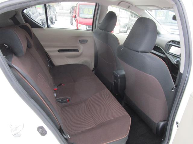 アクア Ｇ　ハイブリット　ＳＤナビ＆ワンセグＴＶ　ＣＤ　バックカメラ　Ｂｌｕｅｔｏｏｔｈ　オートライト　プッシュスタート　スマートキー　ＥＴＣ（17枚目）