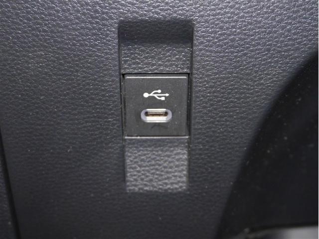 カローラツーリング ハイブリッド　ダブルバイビー　メディアプレイヤー接続　バックモニター　フルセグＴＶ　アイドリングストップ　ＬＥＤライト　ワンオーナー　クルコン　横滑り防止　盗難防止装置　ナビ・ＴＶ　ドライブレコーダー　エアバッグ　ＥＴＣ　ＡＢＳ（14枚目）