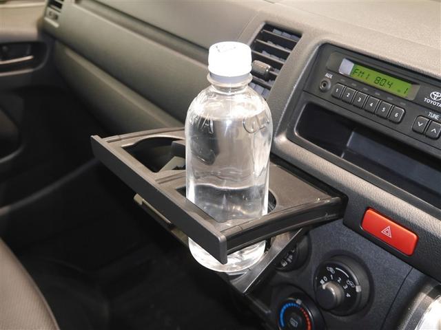 ハイエースバン ロングＤＸ　エアバック　フルタイム４ＷＤ　ベンチシート　Ｗエアコン　寒冷地　ＡＵＸ　ＥＴＣ付き　パワーウインドウ　キーレス　盗難防止装置　ＡＢＳ　パワーステアリング　３列シート　マニュアルエアコン（26枚目）