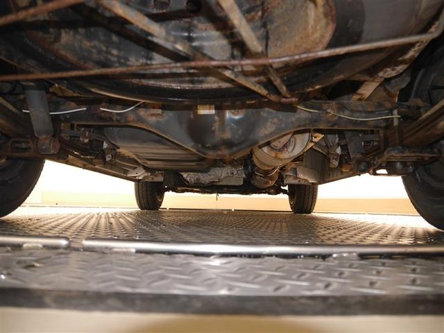 ハイエースバン ロングＤＸ　エアバック　フルタイム４ＷＤ　ベンチシート　Ｗエアコン　寒冷地　ＡＵＸ　ＥＴＣ付き　パワーウインドウ　キーレス　盗難防止装置　ＡＢＳ　パワーステアリング　３列シート　マニュアルエアコン（28枚目）