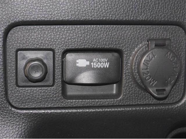 ヤリスクロス ハイブリッドＺ　クルーズＣ　横滑防止装置　リアカメラ　ワンオーナー車　フルセグ地デジ　ＬＥＤライト　メモリーナビゲーション　ナビ＆ＴＶ　盗難防止装置　電動シート　ドライブレコーダー　ＡＷ　キーレス　寒冷地仕様　ＡＢＳ（12枚目）