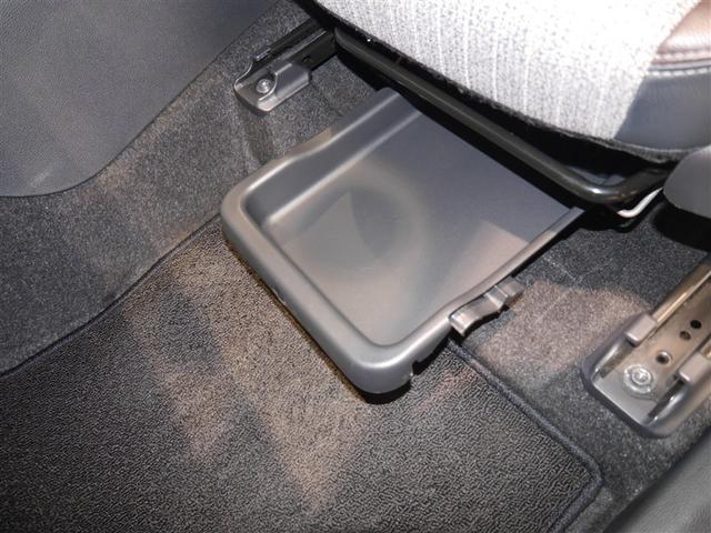 ヤリスクロス ハイブリッドＺ　クルーズＣ　横滑防止装置　リアカメラ　ワンオーナー車　フルセグ地デジ　ＬＥＤライト　メモリーナビゲーション　ナビ＆ＴＶ　盗難防止装置　電動シート　ドライブレコーダー　ＡＷ　キーレス　寒冷地仕様　ＡＢＳ（15枚目）