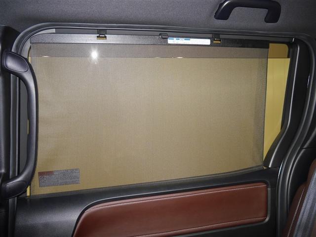 エスクァイア Ｇｉ　プレミアムパッケージ　ＬＥＤ　クルコン　ＤＶＤ再生　ドライブレコーダー　フルセグＴＶ　ＡＷ　４ＷＤ　横滑り防止　ダブルエアコン　アイドリングストップ　スマートキー　３列シート　ＥＴＣ　ナビ＆ＴＶ　メモリーナビ　キーレス（11枚目）