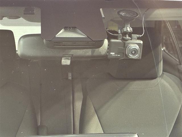 ヤリスクロス Ｇ　４ＷＤ　ミュージックプレイヤー接続可　バックカメラ　衝突被害軽減システム　ＥＴＣ　ドラレコ　ワンオーナー（5枚目）