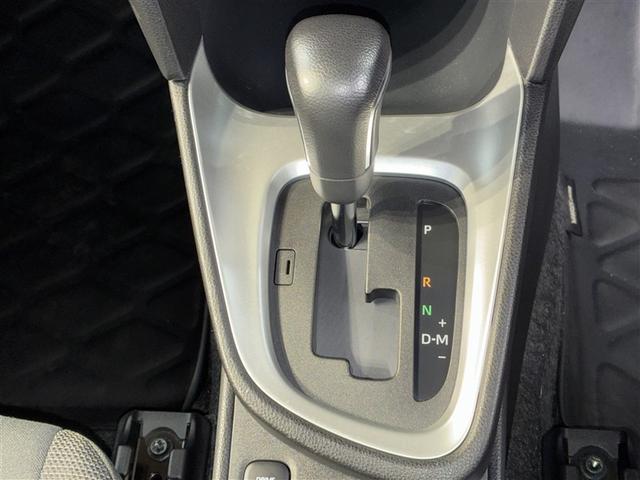 ヤリスクロス Ｇ　４ＷＤ　ミュージックプレイヤー接続可　バックカメラ　衝突被害軽減システム　ＥＴＣ　ドラレコ　ワンオーナー（17枚目）