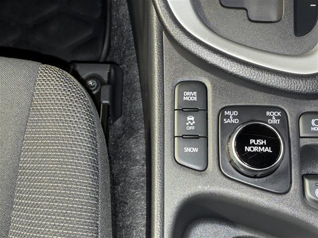 ヤリスクロス Ｇ　４ＷＤ　ミュージックプレイヤー接続可　バックカメラ　衝突被害軽減システム　ＥＴＣ　ドラレコ　ワンオーナー（24枚目）