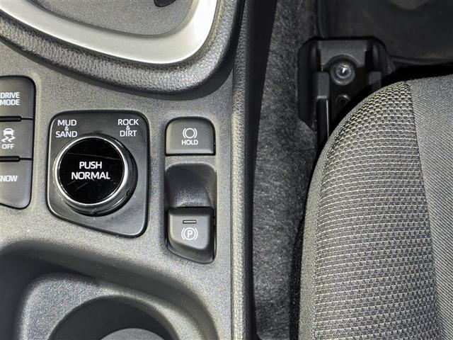 ヤリスクロス Ｇ　４ＷＤ　ミュージックプレイヤー接続可　バックカメラ　衝突被害軽減システム　ＥＴＣ　ドラレコ　ワンオーナー（25枚目）