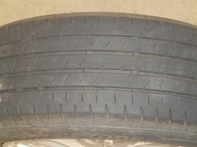 ヤリスクロス Ｇ　４ＷＤ　ミュージックプレイヤー接続可　バックカメラ　衝突被害軽減システム　ＥＴＣ　ドラレコ　ワンオーナー（32枚目）