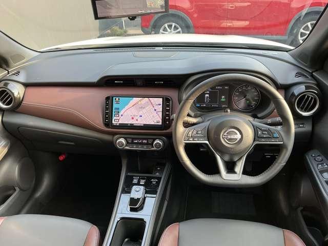 キックス １．２　Ｘ　ＦＯＵＲ　ツートーン　インテリアエディション（ｅ－ＰＯＷＥＲ）　４ＷＤ　社有車ＵＰ　９インチナビ　夏冬タイヤ　アラウンドビュ－　ＬＥＤ　インテリキー　ワンオーナー　アイドリングストップ　盗難防止システム　４ＷＤ　オートエアコン　車線逸脱警報　アルミホイール　ナビＴＶ　メモリーナビ　寒冷地仕様　踏み間違え防止（16枚目）