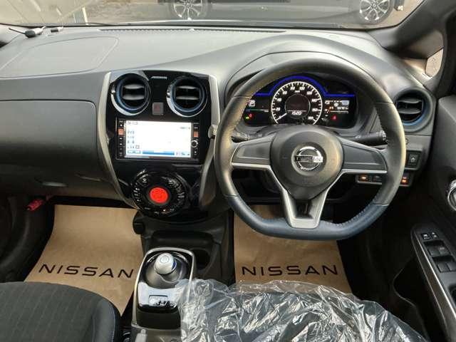 ノート １．２　ｅ－ＰＯＷＥＲ　ＡＵＴＥＣＨ　ＦＯＵＲ　４ＷＤ　ナビ　夏冬タイヤ　ＥＴＣ　インテリジェントキー　レーンキープアシスト　４ＷＤ　ＥＴＣ　ＬＥＤヘッドライト　オートエアコン　アルミホイール　メモリーナビ　盗難防止システム　ワンオーナー　ＡＢＳ　エアバッグ　寒冷地仕様（14枚目）