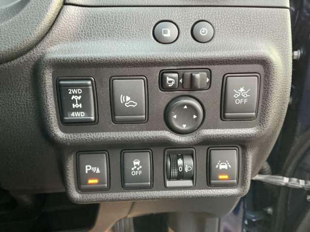 ノート １．２　ｅ－ＰＯＷＥＲ　ＡＵＴＥＣＨ　ＦＯＵＲ　４ＷＤ　ナビ　夏冬タイヤ　ＥＴＣ　インテリジェントキー　レーンキープアシスト　４ＷＤ　ＥＴＣ　ＬＥＤヘッドライト　オートエアコン　アルミホイール　メモリーナビ　盗難防止システム　ワンオーナー　ＡＢＳ　エアバッグ　寒冷地仕様（18枚目）