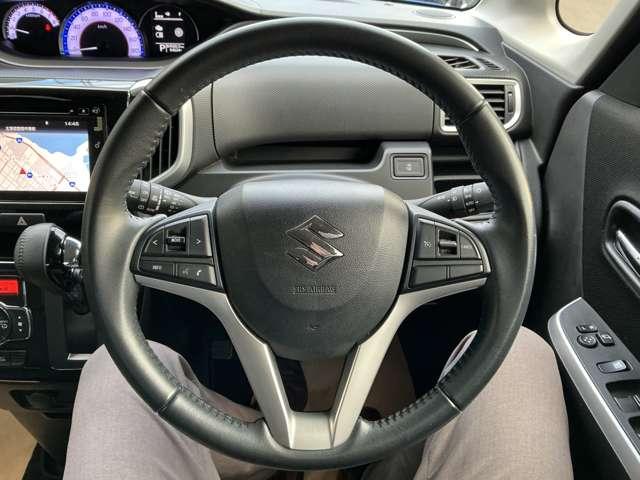 ソリオバンディット １．２　バンディット　ハイブリッド　ＭＶ　４ＷＤ　ナビ　全方位モニター　盗難防止　アイスト　パノラマモニター　Ｂモニ　サイドエアバッグ　アルミ　両側スライド片側電動ドア　ナビＴＶ　メモリーナビ　ＬＥＤライト　パワーウィンドウ　Ｗエアバック　ＡＣ　４ＷＤ　キーフリーシステム（17枚目）