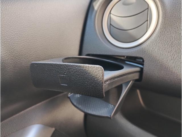 デイズルークス ハイウェイスター　ターボ　４ＷＤ・ターボ・ＣＶＴ・ＢＴ付ＯＰナビＴＶ・全方位カメラ・キーフリー・ステアＳＷ・ＨＩＤ・エアロ・両側ＰＳＤ・純正ＡＷ新冬タイヤ・Ｉ－ＳＴＯＰ・ＥＭブレーキ・シートヒーター・夏純正１５ＡＷ・純正フォグ（20枚目）