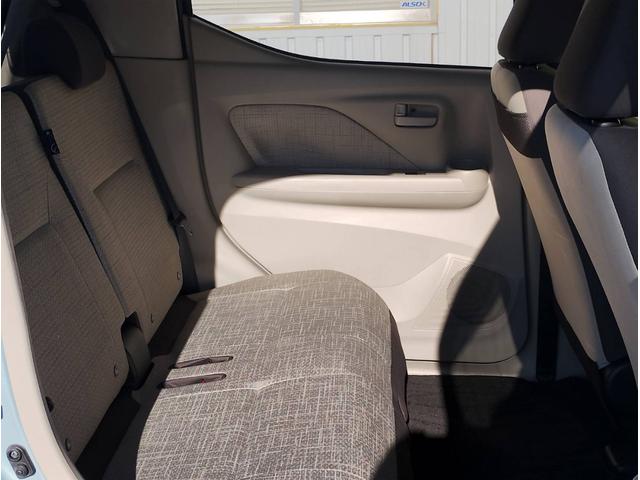 デイズ Ｘ　４ＷＤ・フル装備・ＣＶＴ・ＢＴ付純正ナビＴＶ・Ｂカメラ・キーフリー・ステアＳＷ・Ｉ－ＳＴＯＰ・ＥＭブレーキ・シートヒーター左右・純正エンスタ・冬タイヤＡＷ付（14枚目）