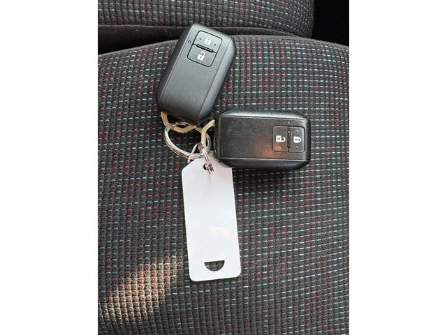 スペーシア ハイブリッドＧ　４ＷＤ・フル装備・ＣＶＴ・Ｉ－ＳＴＯＰ・ＣＤオーディオ・Ｄ側シートヒーター・１４ＡＷ付夏タイヤ・１４ＳＷ付冬タイヤ・パーキングセンサー・デュアルセンサーブレーキサポート・車線逸脱警報システム（29枚目）