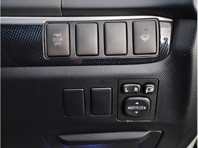 エスティマ アエラス　４ＷＤ・車検整備付・ＣＶＴ・ＢＴ付ナビＴＶ・全方位カメラ・ＡＢＳ・ＥＴＣ・クルコン・純正フルエアロ・ＴＲＤリップ・純正ＨＩＤ・両側ＰＳＤ・ＣＶＴ・Ｒヒーター・純正１８ＡＷ付・Ｅスタ・８人乗（30枚目）