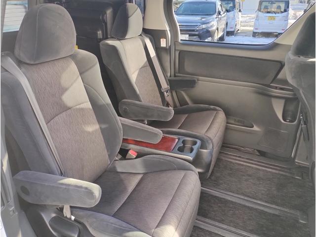 アルファード 240S 4WD・社外HDDナビTV・Bモニター・9インチ後席モニター・CVT・ABS・ETC・Eスタ・純正フルエアロ・純正HID・左側PSD・RヒーターA/C・クリアランスソナー・ダウンサス・7人乗り(29枚目)