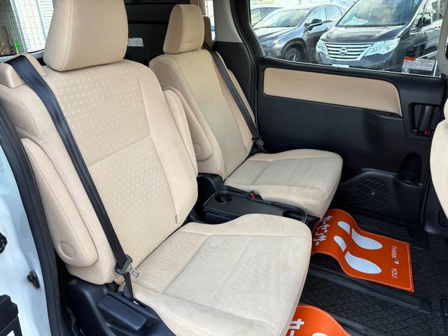 ノア Ｇ　４ＷＤ・車検整備付・ＢＴ付純正９型ナビＴＶ・Ｂカメラ・ＡＢＳ・Ｗ－ＳＲＳ・スマートキー・ＴＲＤエアロ・純正ＬＥＤ・両側ＰＳＤ・ＣＶＴ・７人乗り・フォグ・Ｅスタ・クルコン・ステアＳＷ・ＥＴＣ・Ｒヒーター（14枚目）