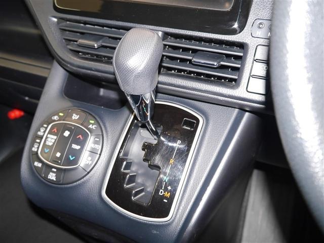 ノア X AUX リアオートエアコン パワーステアリング 助手席エアバック オートクルーズコントロール 横滑り防止装置 キーレスエントリー オートエアコン ナビ パワーウィンドウ LEDヘッド 盗難防止装置(6枚目)