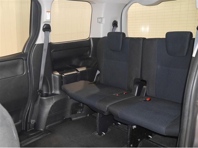 ノア X AUX リアオートエアコン パワーステアリング 助手席エアバック オートクルーズコントロール 横滑り防止装置 キーレスエントリー オートエアコン ナビ パワーウィンドウ LEDヘッド 盗難防止装置(9枚目)