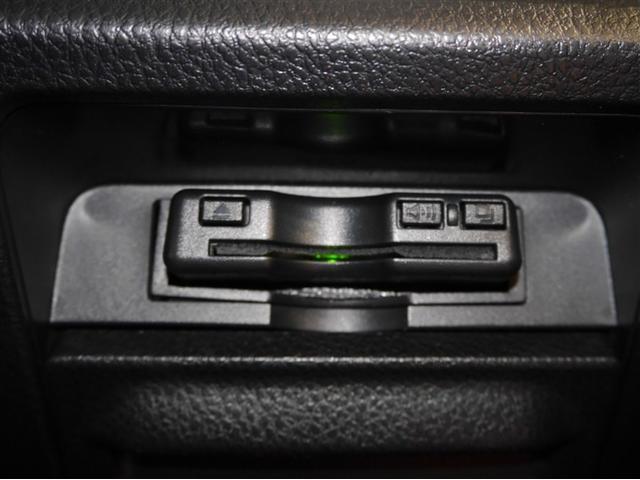 ノア X AUX リアオートエアコン パワーステアリング 助手席エアバック オートクルーズコントロール 横滑り防止装置 キーレスエントリー オートエアコン ナビ パワーウィンドウ LEDヘッド 盗難防止装置(28枚目)