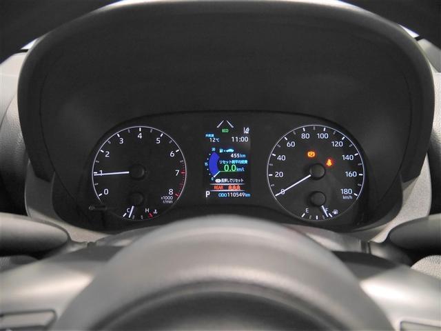 ヤリス Ｘ　追突防止装置　ＶＳＣ　スマートキー＆プッシュスタート　イモビライザー　寒冷地仕様　Ｂカメラ　マニュアルエアコン　ＥＴＣ付　ナビ　Ａクルコン　レンタアップ　４ＷＤ　パワーウインドウ　ＡＢＳ　キーレス（7枚目）