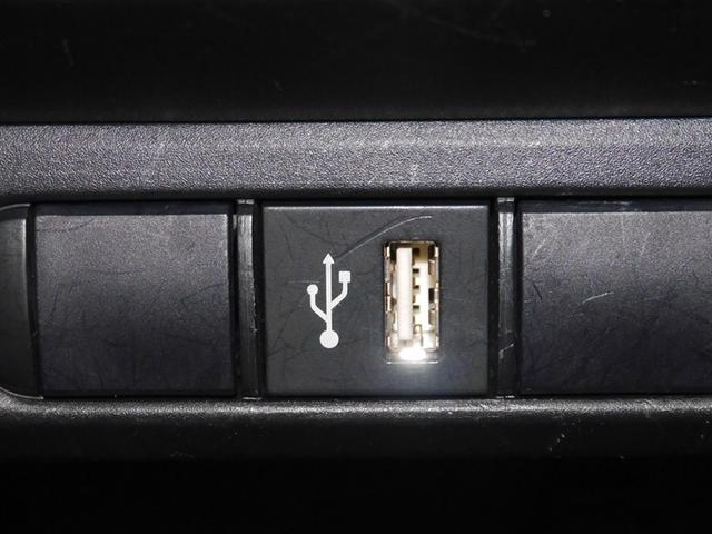 ヤリス Ｘ　追突防止装置　ＶＳＣ　スマートキー＆プッシュスタート　イモビライザー　寒冷地仕様　Ｂカメラ　マニュアルエアコン　ＥＴＣ付　ナビ　Ａクルコン　レンタアップ　４ＷＤ　パワーウインドウ　ＡＢＳ　キーレス（14枚目）