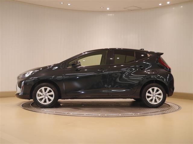 アクア Ｚ　クルコン　ドライブレコーダー　フルセグ　Ｂカメ　横滑り防止装置　盗難防止システム　スマートキー　ＥＴＣ　寒冷地仕様　ＡＣ１００Ｖ電源　ＡＷ　ミュージックプレイヤー接続可　メモリーナビ　オートエアコン（2枚目）