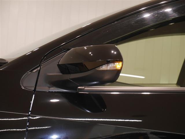 ヤリス G 衝突軽減システム ETC車載器 メモリナビ クルーズコントロール Bカメラ フルセグ ワンオーナー 盗難防止システム 4WD アルミホイール 寒冷地仕様 横滑り防止装置 ミュージックプレイヤー接続可(33枚目)