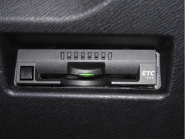 アクア Ｇ　誤発進抑制機能　バックモニタ　ドライブレコーダ　デュアルエアバック　ナビＴＶ　Ｉ－ＳＴＯＰ　パワーウィンドウ　１オーナ－　ＥＳＣ　ＡＴエアコン　ＡＢＳ　パワーステアリング　オートクルーズ　ＥＴＣ（20枚目）