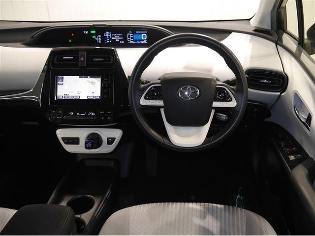 プリウス Ｓ　エアロ　衝突軽減　４ｗｄ　フルセグＴＶ　エアコン　ＬＥＤヘッドライト　バックガイドモニター　クルコン　寒冷地仕様　ＥＴＣ車載器　盗難防止システム　メモリナビ　パワーステアリング　カーテンエアバック（6枚目）