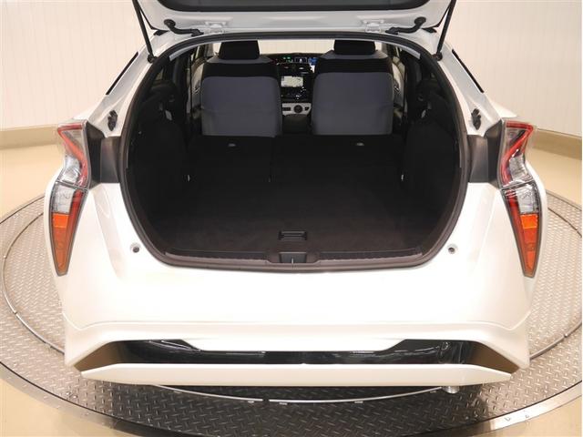 プリウス Ｓ　エアロ　衝突軽減　４ｗｄ　フルセグＴＶ　エアコン　ＬＥＤヘッドライト　バックガイドモニター　クルコン　寒冷地仕様　ＥＴＣ車載器　盗難防止システム　メモリナビ　パワーステアリング　カーテンエアバック（10枚目）