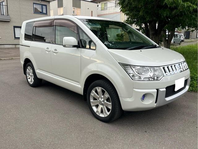 デリカＤ：５ Ｇ　パワーパッケージ　４ＷＤ　ナビ　テレビ　バックカメラ　ＥＴＣ（6枚目）