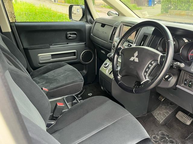 デリカＤ：５ Ｇ　パワーパッケージ　４ＷＤ　ナビ　テレビ　バックカメラ　ＥＴＣ（7枚目）