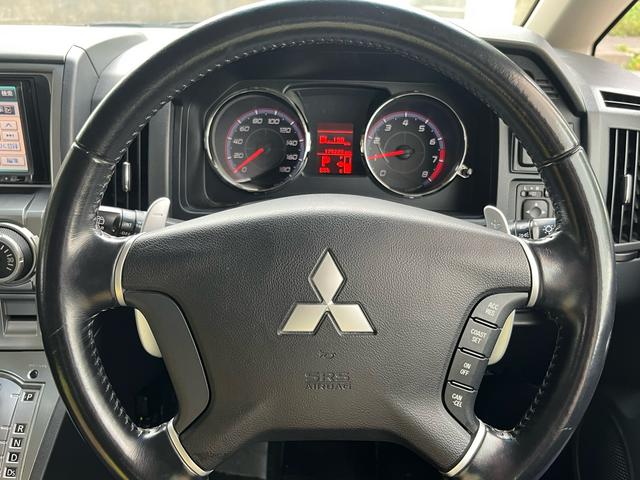 デリカＤ：５ Ｇ　パワーパッケージ　４ＷＤ　ナビ　テレビ　バックカメラ　ＥＴＣ（8枚目）