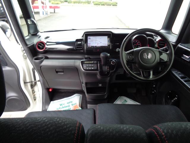 2トーンカラースタイル G・Aパッケージ 4WD 純正SDナビ レーダーブレーキ(3枚目)