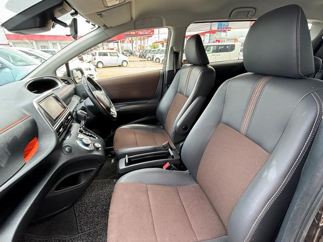 シエンタ Ｇ　クエロ　４ＷＤ　純正ＳＤナビ　フルセグＴＶ　ＥＴＣ　寒冷地仕様　横滑り防止　ＬＥＤ　全方位カメラ　プリクラッシュセーフティ　オートライト　オートハイビーム　レーンアシスト　スマートキー　プッシュスタート（6枚目）