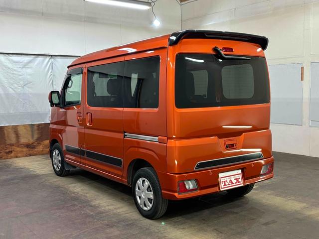ハイゼットカーゴ クルーズターボ　４ＷＤ　ＣＶＴ　衝突被害軽減システム　ナビ　両側スライドドア　スマートキー　アイドリングストップ　電動格納ミラー　ＥＳＣ　エアコン　パワーステアリング　パワーウィンドウ　デジタルインナーミラー（16枚目）