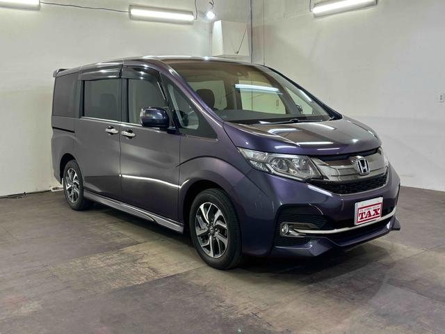 ステップワゴンスパーダ スパーダ・クールスピリット　４ＷＤ　ドライブレコーダー　ＥＴＣ　バックカメラ　ナビ　オートクルーズコントロール　衝突被害軽減システム　両側電動スライドドア　スマートキー　アイドリングストップ　ハーフレザーシート　横滑り防止（22枚目）