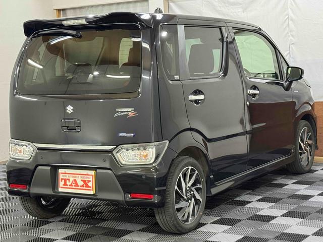 ワゴンＲカスタムＺ ハイブリッドＺＴ　４ＷＤ　レーンキーピング　コーナーセンサー　インタークーラーターボ　横滑り防止　シートヒーター　アイドリングストップ　レーダーブレーキ　クルコン（2枚目）
