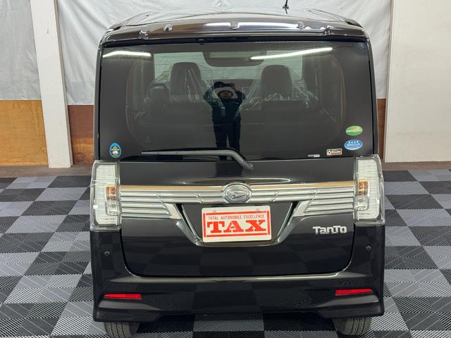 タント カスタムＸ　トップエディションＳＡＩＩ　４ＷＤ　ワンオーナー　ミラーウィンカー　純正フルセグナビ　スマートアシスト　バックカメラ　左パワースライドドア　革シート　横滑り防止（17枚目）