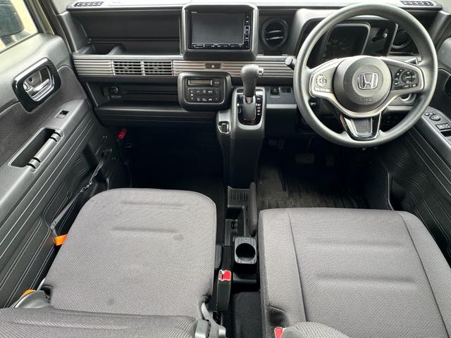 Ｎ－ＶＡＮ＋スタイル ファン・ターボホンダセンシング　４ＷＤ　マルチインフォメーションディスプレイ　ホンダセイシング　純正エンジンスターター　充電用ＵＳＢジャック　前後ドラレコ　バックカメラ　フルセグナビ（3枚目）