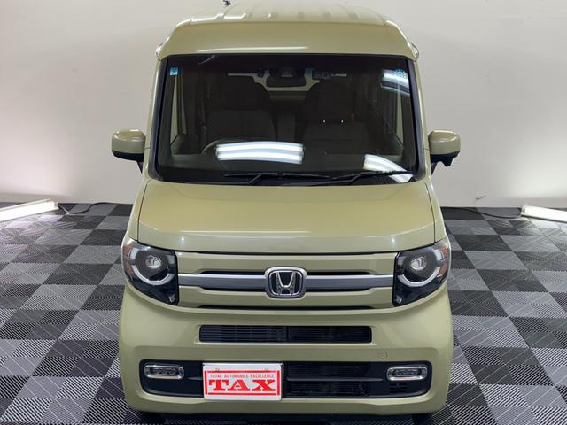 Ｎ－ＶＡＮ＋スタイル ファン・ターボホンダセンシング　４ＷＤ　マルチインフォメーションディスプレイ　ホンダセイシング　純正エンジンスターター　充電用ＵＳＢジャック　前後ドラレコ　バックカメラ　フルセグナビ（19枚目）