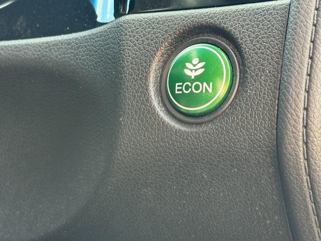 シャトル ハイブリッド ホンダセンシング 4WD ワイパーデアイサー レーンキーピング BTオーディオ 追従クルコン ステアリングスイッチ 純正SDナビ バックカメラ(17枚目)