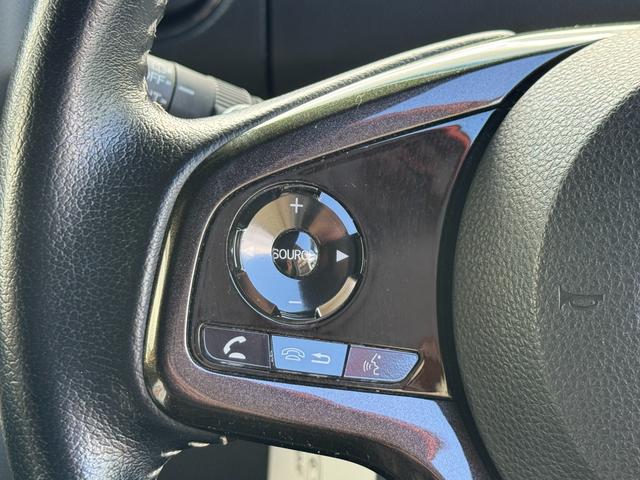 N-BOXカスタム G・EXターボホンダセンシング 4WD ミラーヒーター 純正エンジンスターター 社外足廻り 追従クルコン BT シートヒーター 純正メモリーナビ バックカメラ(12枚目)