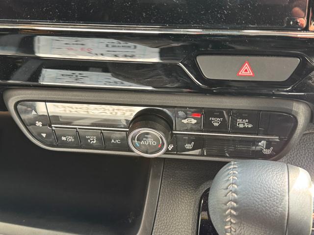 N-BOXカスタム EXターボ 4WD 純正エンジンスターター 電動パーキング コーナーセンサー 追従クルコン 寒冷地仕様 純正メモリーナビ 革シート バックカメラ(11枚目)