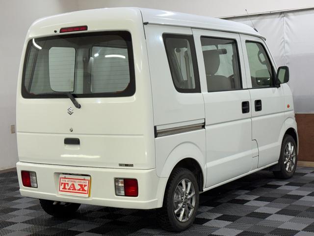 エブリイ ＰＡ　パワステ　エアコン　パートタイム４ＷＤ　５速マニュアル（2枚目）