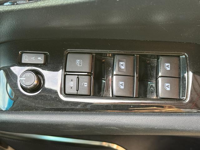 ヴェルファイアハイブリッド ＺＲ　Ｇエディション　４ＷＤ　ＪＢＬプレミアムサウンドナビ　パノラミックビューモニター　前後ドラレコ　モデリスタエアロ　後席モニター　リアシートエンターテイメント　レーダークルーズ　シートヒーター　ハンドルヒーター（27枚目）